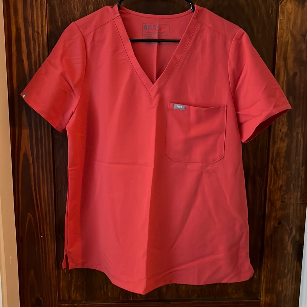 FIGS Catarina Scrub Top (Clay)